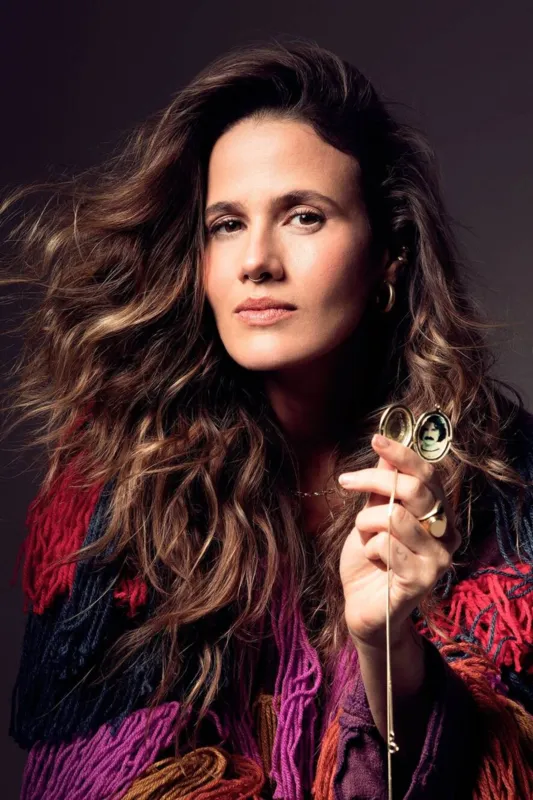 .Tributo a Belchior é o sucessor do álbum "Todxs", gravado por Ana Cañas em 2018