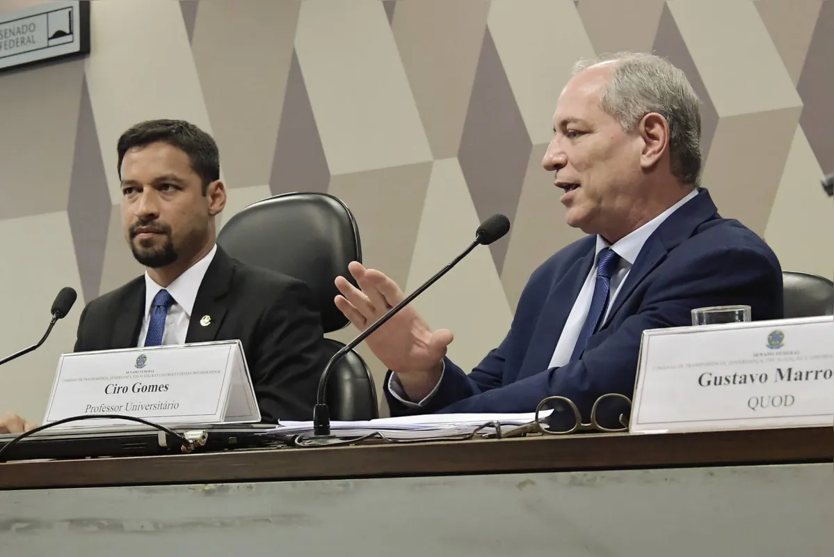 Imagem ilustrativa da imagem Ciro Gomes suspende pré-candidatura a presidente depois de PDT apoiar PEC dos precatórios