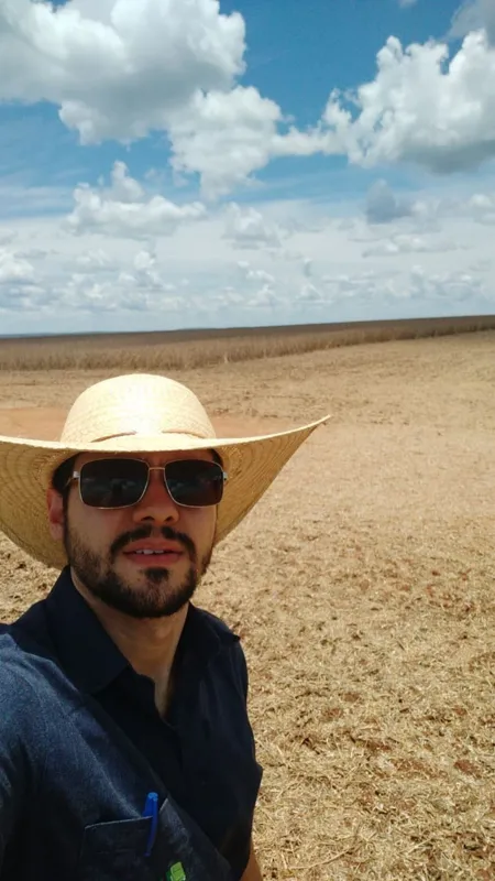 Victor Bodnar quer obter o conhecimento científico e tecnológico para ajudar não só a sua família, mas também, várias outras a inovarem e a ter sucesso no campo