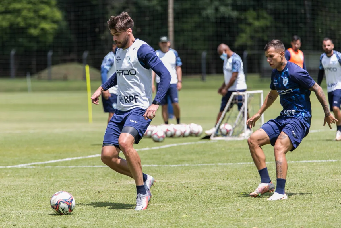 Sem poder contar com Zeca, que está suspenso, o Londrina pode ter 
o retorno de Marcelinho entre os titulares contra o CRB