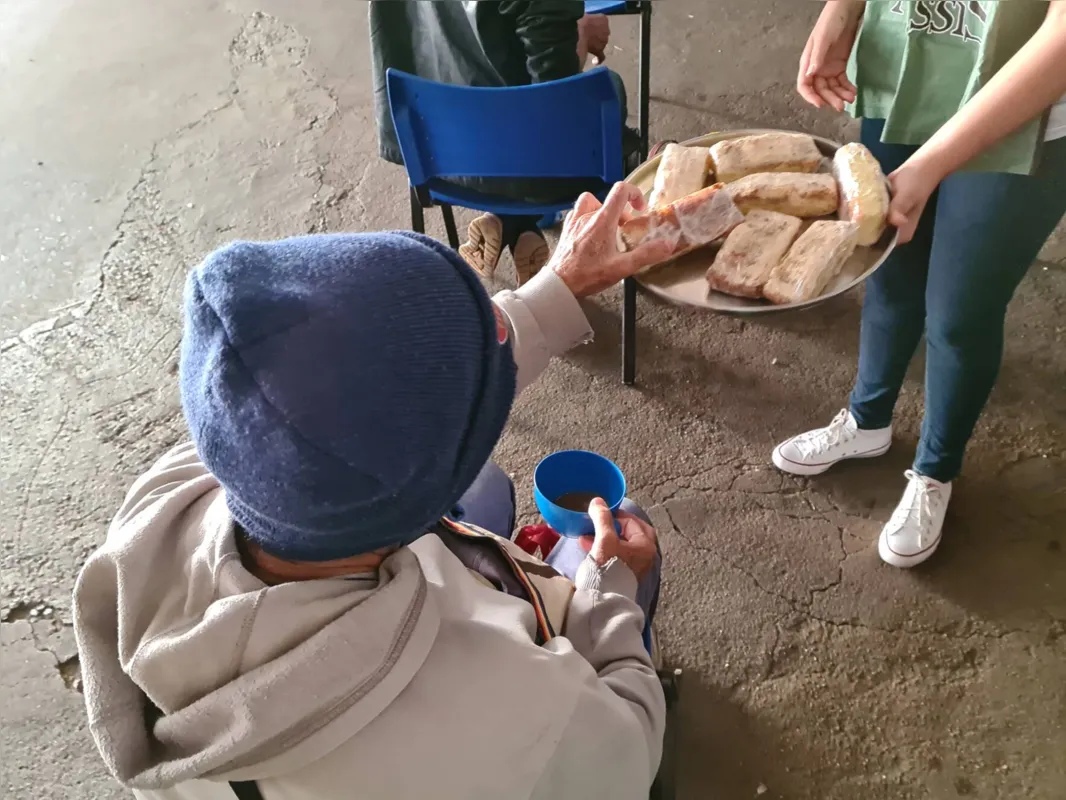 Imagem ilustrativa da imagem Londrina promove Dia Mundial dos Pobres com moradores de rua