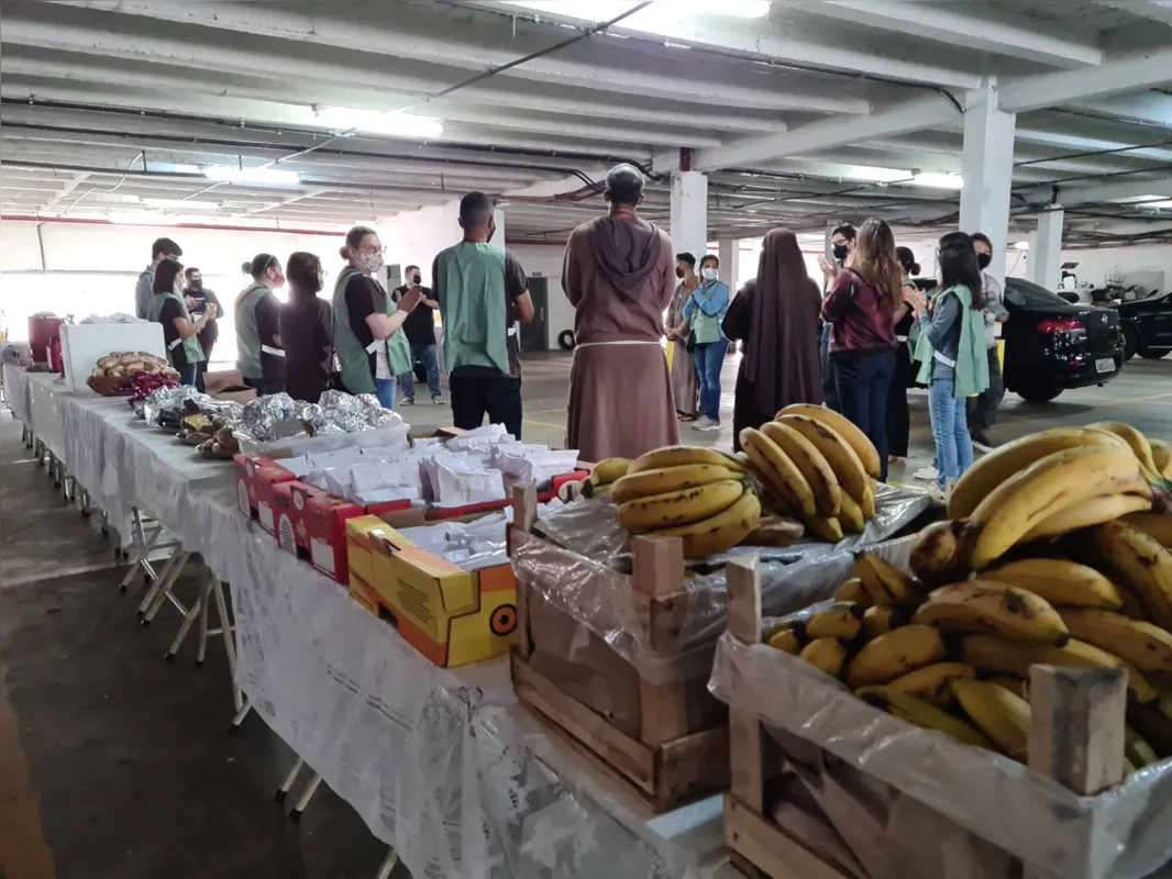 Imagem ilustrativa da imagem Londrina promove Dia Mundial dos Pobres com moradores de rua