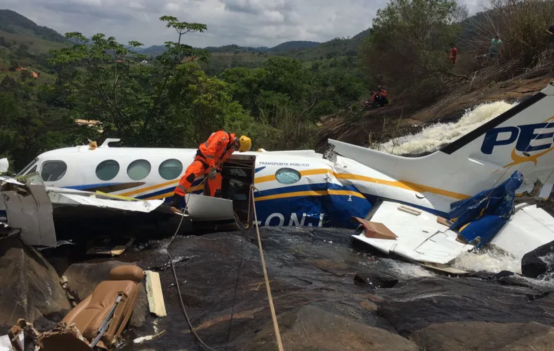 Avião caiu a dois quilômetros do aeródromo, na sexta-feira