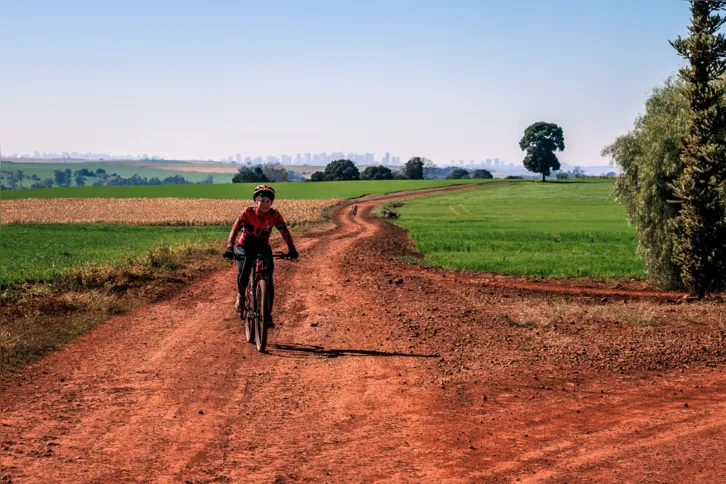 Imagem ilustrativa da imagem Trilhas de ciclismo são opções de lazer em Cambé