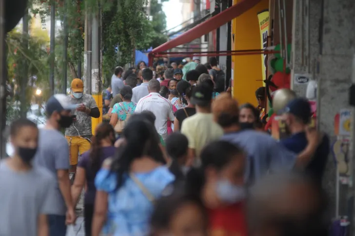 Imagem ilustrativa da imagem Vendas de Natal crescem 18% em Londrina, aponta pesquisa