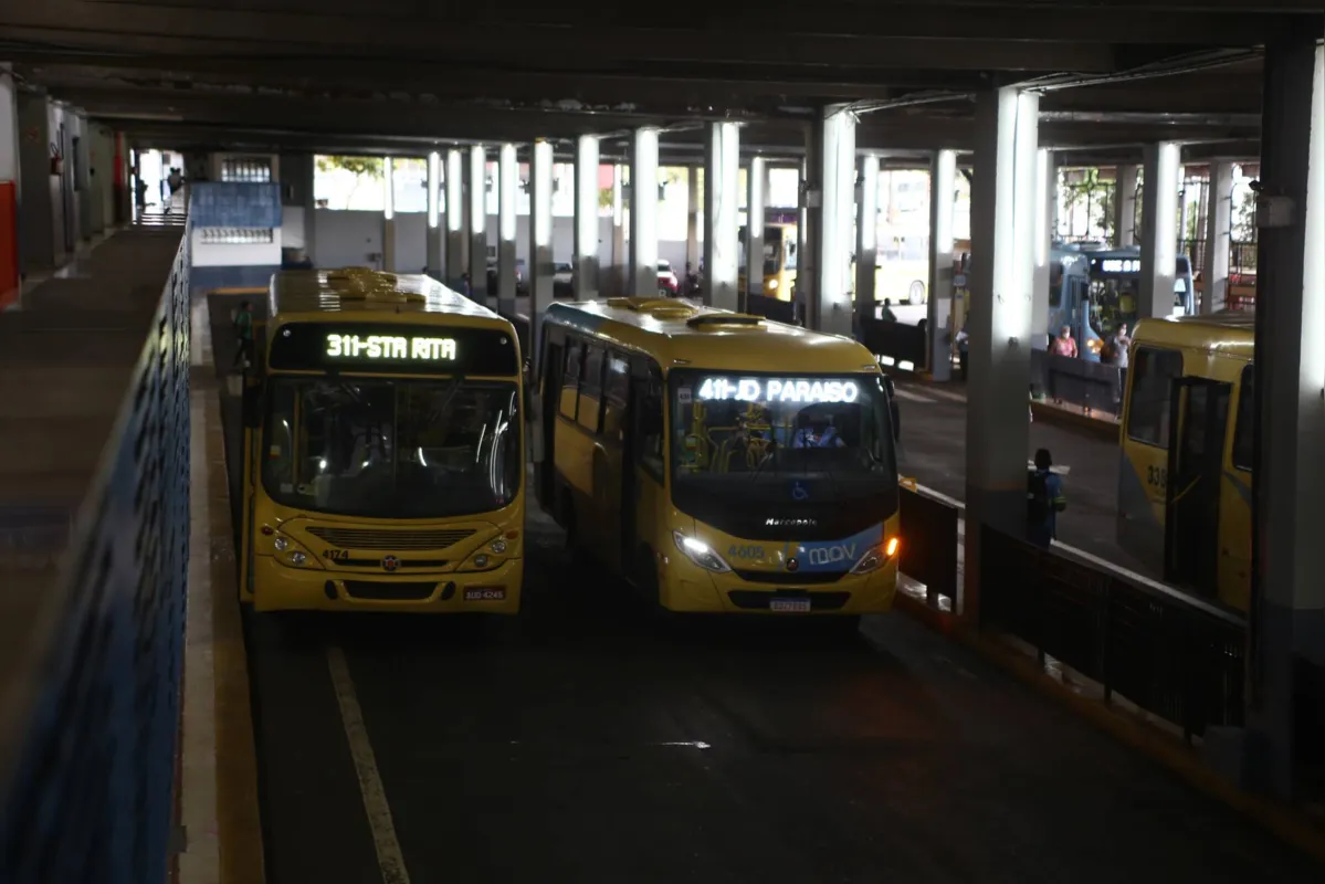 Imagem ilustrativa da imagem Câmara se reunirá na semana que vem para votar redução da tarifa de ônibus
