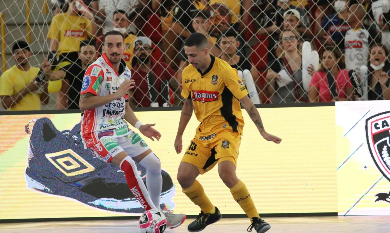 Imagem ilustrativa da imagem Cascavel sai na frente do Sorocaba na busca pelo título da Liga de Futsal
