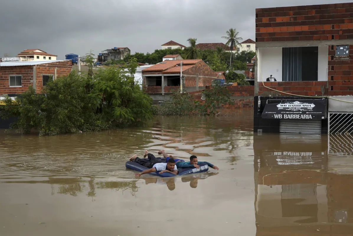 Imagem ilustrativa da imagem Chuvas na Bahia causam pelo menos 20 mortes