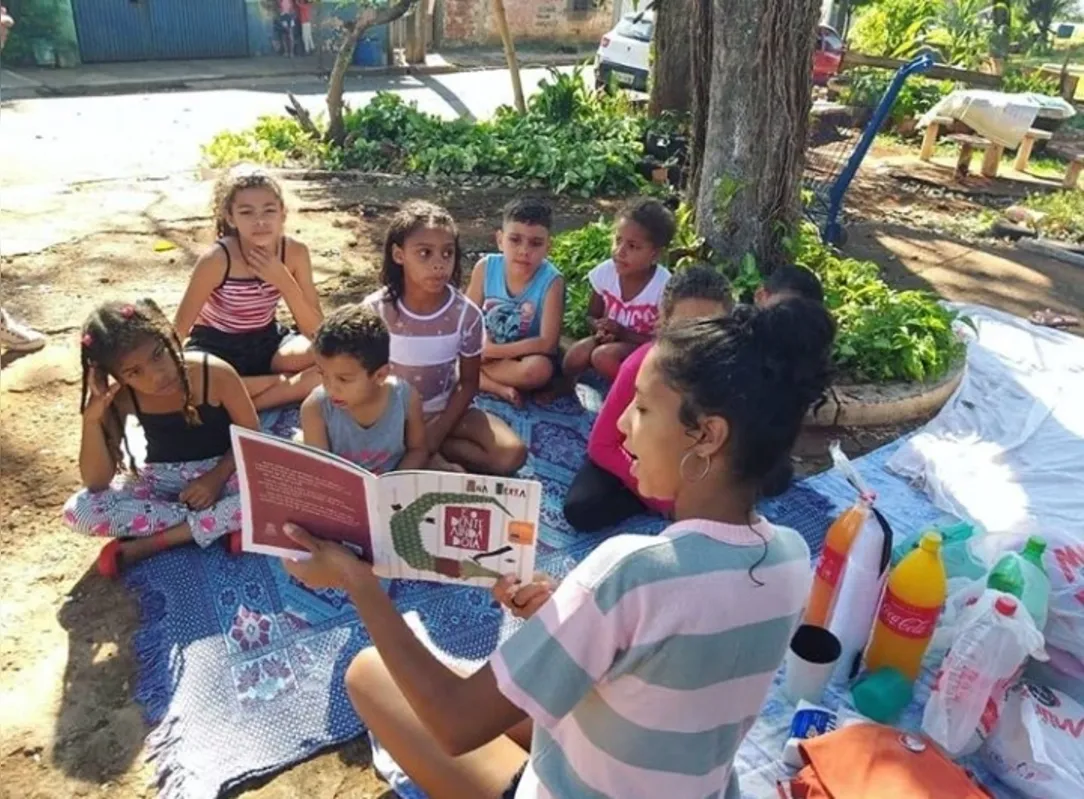 O Coletivo Ciranda da Paz vai receber a visita dos participantes do Open Program/Workcenter of Jerzy Grotowski and Thomas Richards para a realização do Mural das Artes neste sábado (4) e domingo (5)