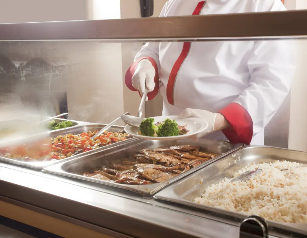 Texto derrubou limitações para dedução das despesas com vales alimentação e refeição no IRPJ, prevista na política do governo para o Programa de Alimentação do Trabalhador (PAT)