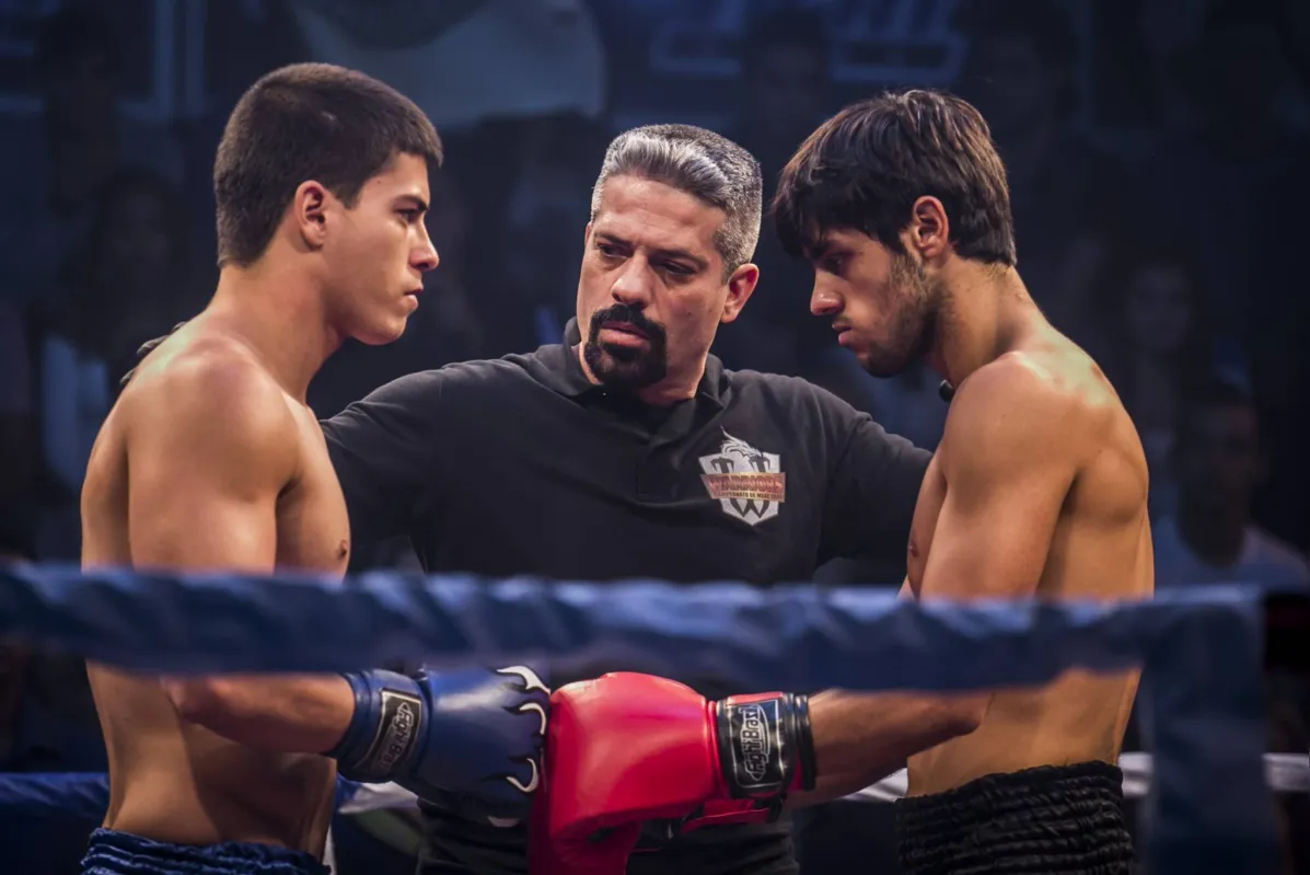 Imagem ilustrativa da imagem Em Malhação, Duca vence a luta, e Gael cumprimenta Cobra