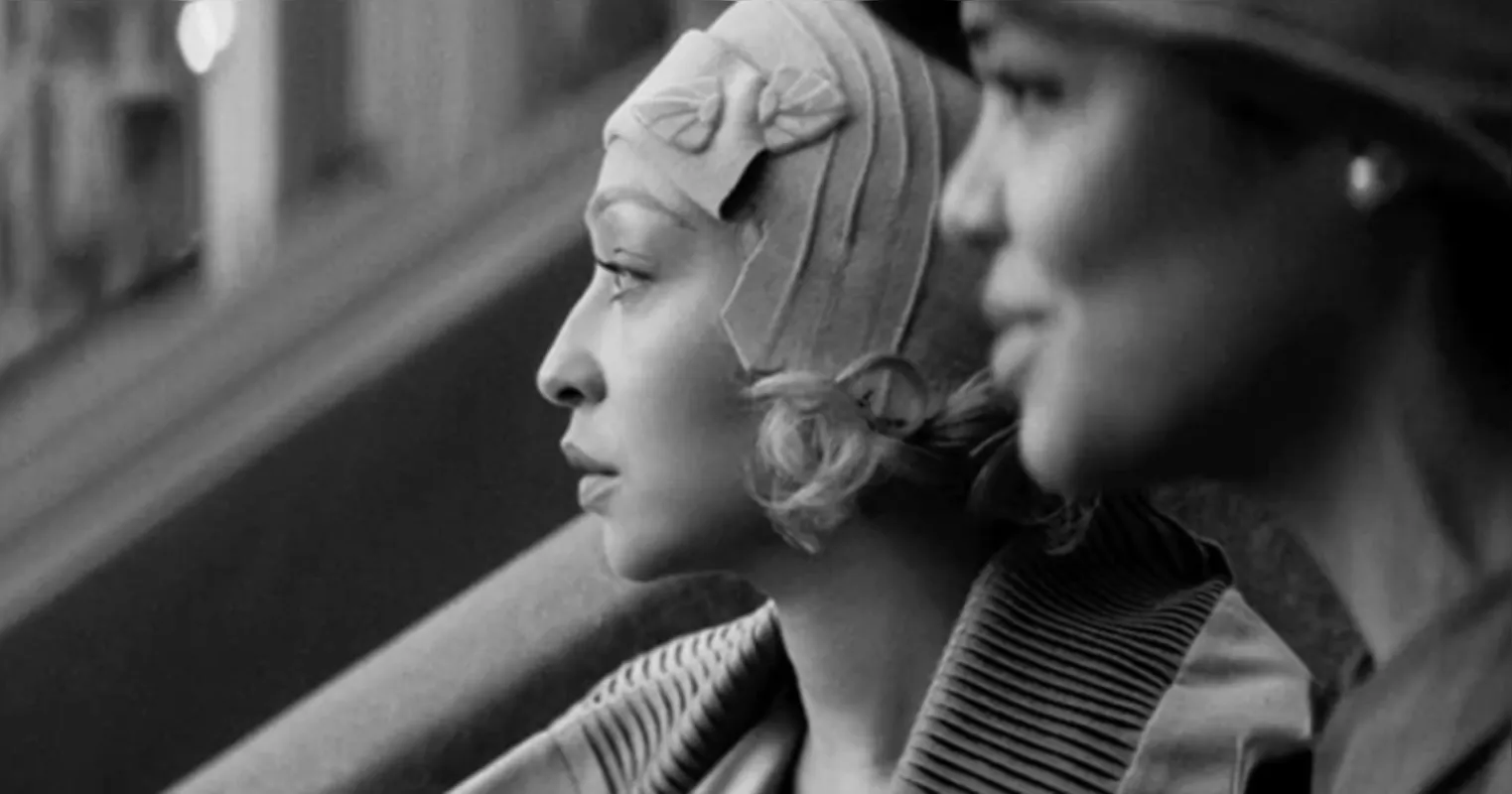 "Identidade", adaptado de um livro, filme se passa em 1920  ao som de jazz