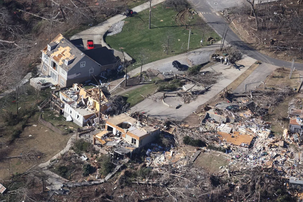 Cidade de Calvert, em Kentucky, foi afetada pela destruição