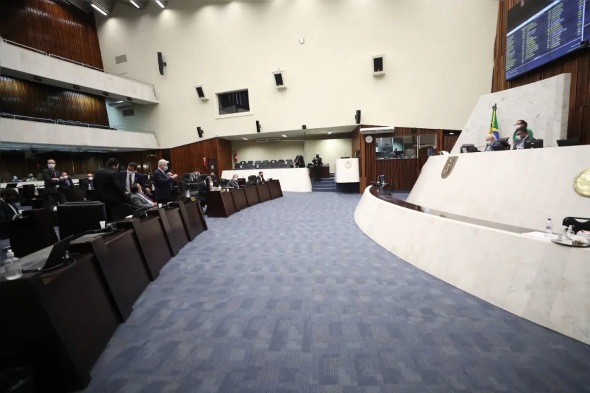 Imagem ilustrativa da imagem Lei Orçamentária Anual para 2022 é aprovada em primeiro turno