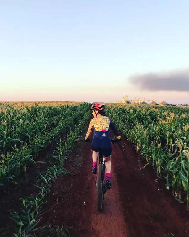Patricia Oliveira começou o cicloturismo para combater a depressão e conseguiu ir além