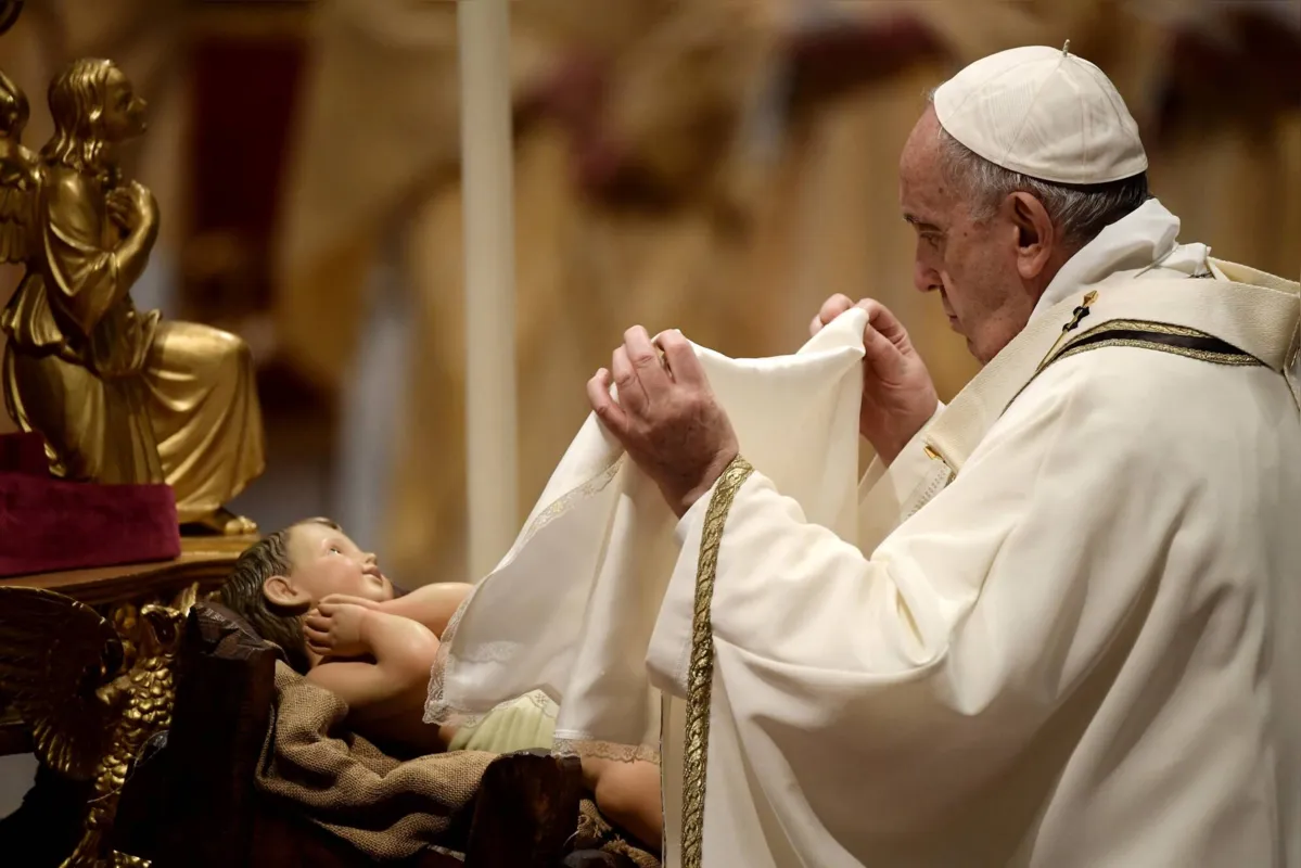 Imagem ilustrativa da imagem Papa pede humildade durante Missa do Galo