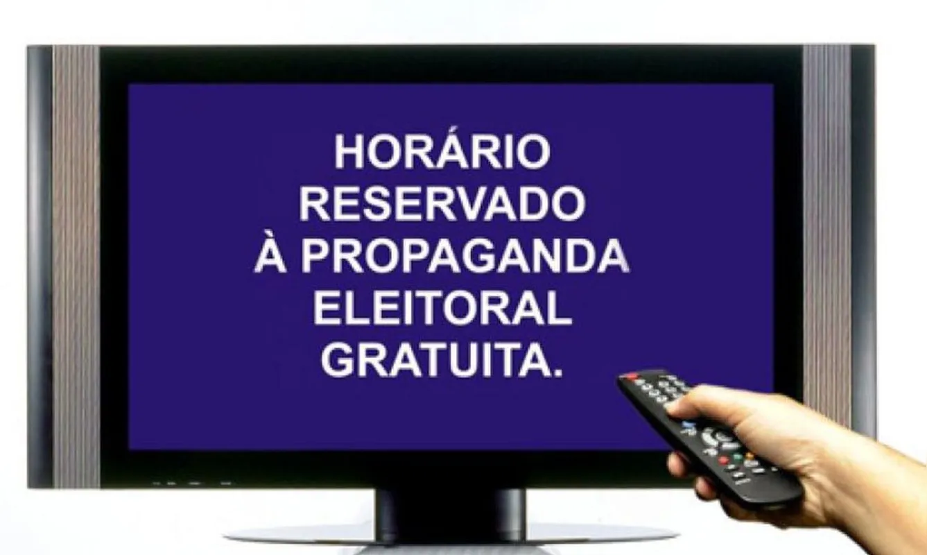 Imagem ilustrativa da imagem Presidente sanciona volta da propaganda partidária na TV