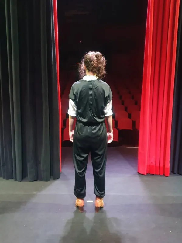 Crianças do União da Vitória estiveram nos principais palcos da cidade aprendendo etapas do processo teatral: da dramaturgia aos figurinos