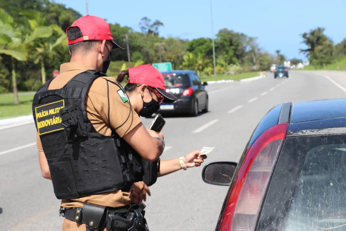 Imagem ilustrativa da imagem Quatro mil motoristas são flagrados em excesso de velocidade no Paraná