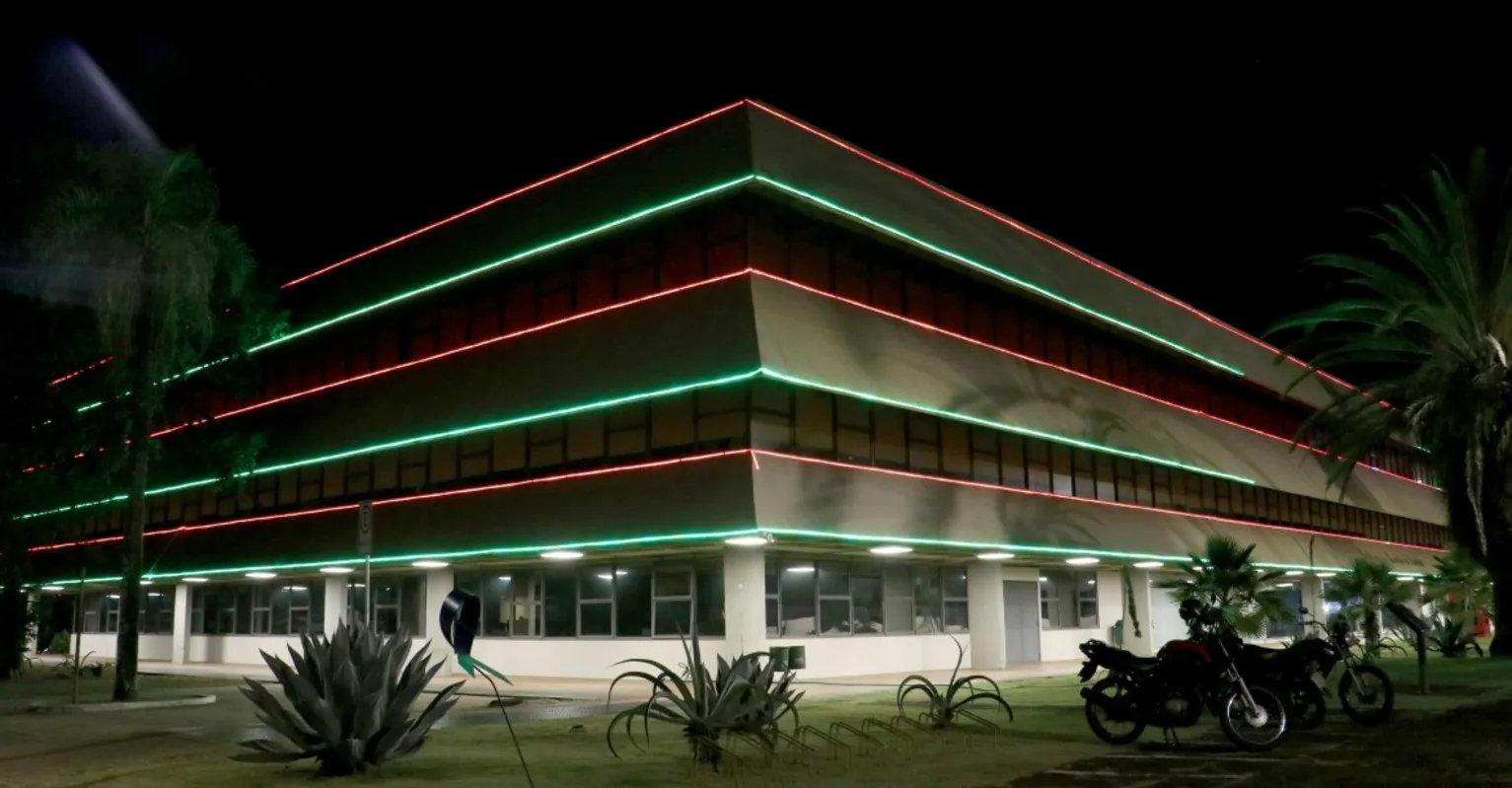 Imagem ilustrativa da imagem Recesso de Natal em Londrina: confira o que abre e fecha
