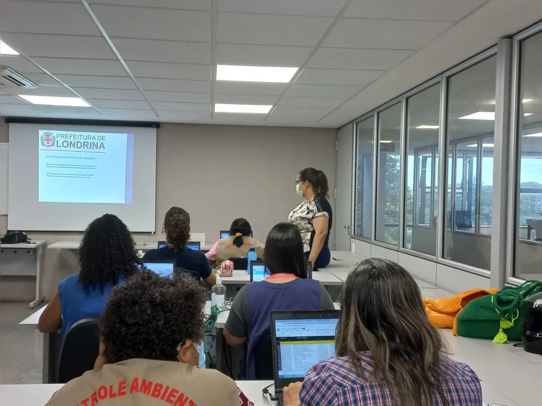 Servidores vão atuar no envio de mensagens de segunda a sexta, divididos em dois turnos