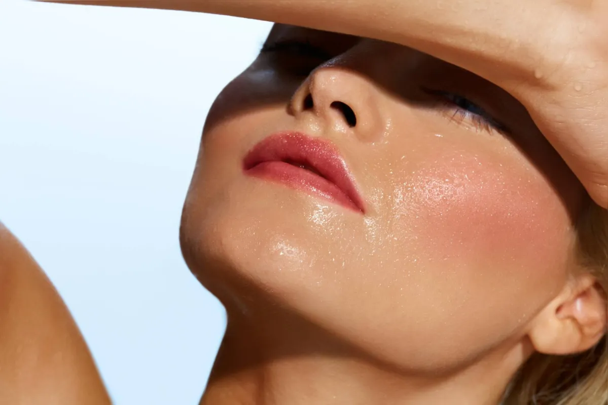 Como fazer a maquiagem durar mais tempo no calor