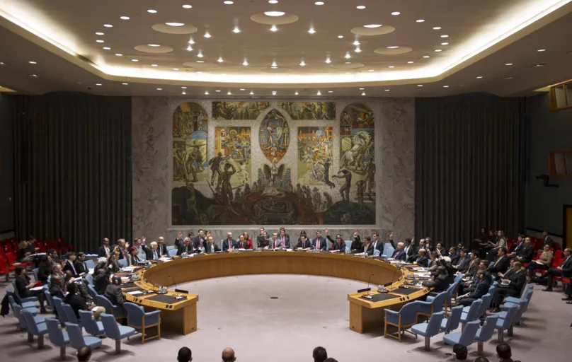 A principal missão do Conselho de Segurança da ONU é tentar impedir e encerrar conflitos e evitar que países ameacem uns aos outros