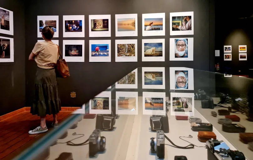 Museu Histórico de Londrina reabre ao público e conta com a 22ª Bienal de Arte Fotográfica Brasileira em Cores entre as atrações 
