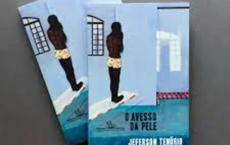 O Avesso da Pele,  que deu o Prêmio Jabuti de melhor romance, aborda o racismo de forma contundente