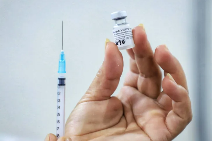 Imagem ilustrativa da imagem Qual o intervalo correto entre as doses da vacinação contra Covid