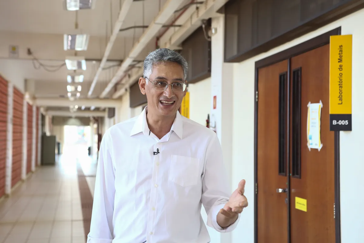 Diretor-geral da UTFPR Sidney Lourenço