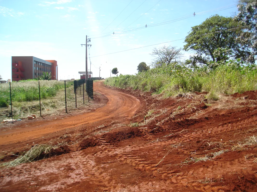 Terreno do campus novo (2007)