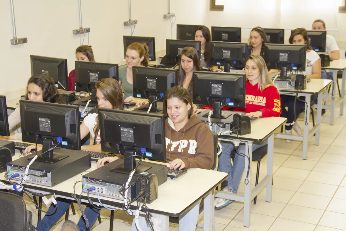 Imagem ilustrativa da imagem Após 15 anos, UTFPR reforça sonhos da Londrina 2.0