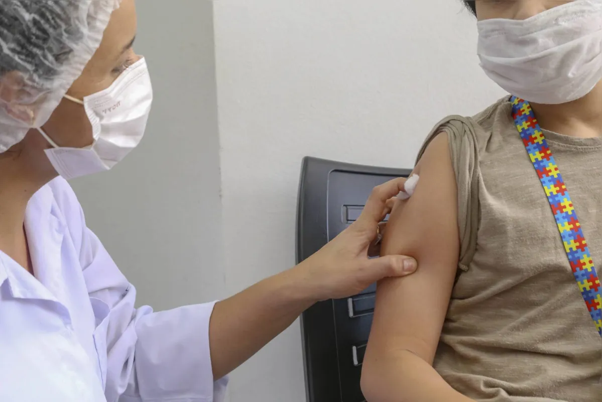 Imagem ilustrativa da imagem Assaí e Ibiporã começam a vacinar crianças com cinco anos