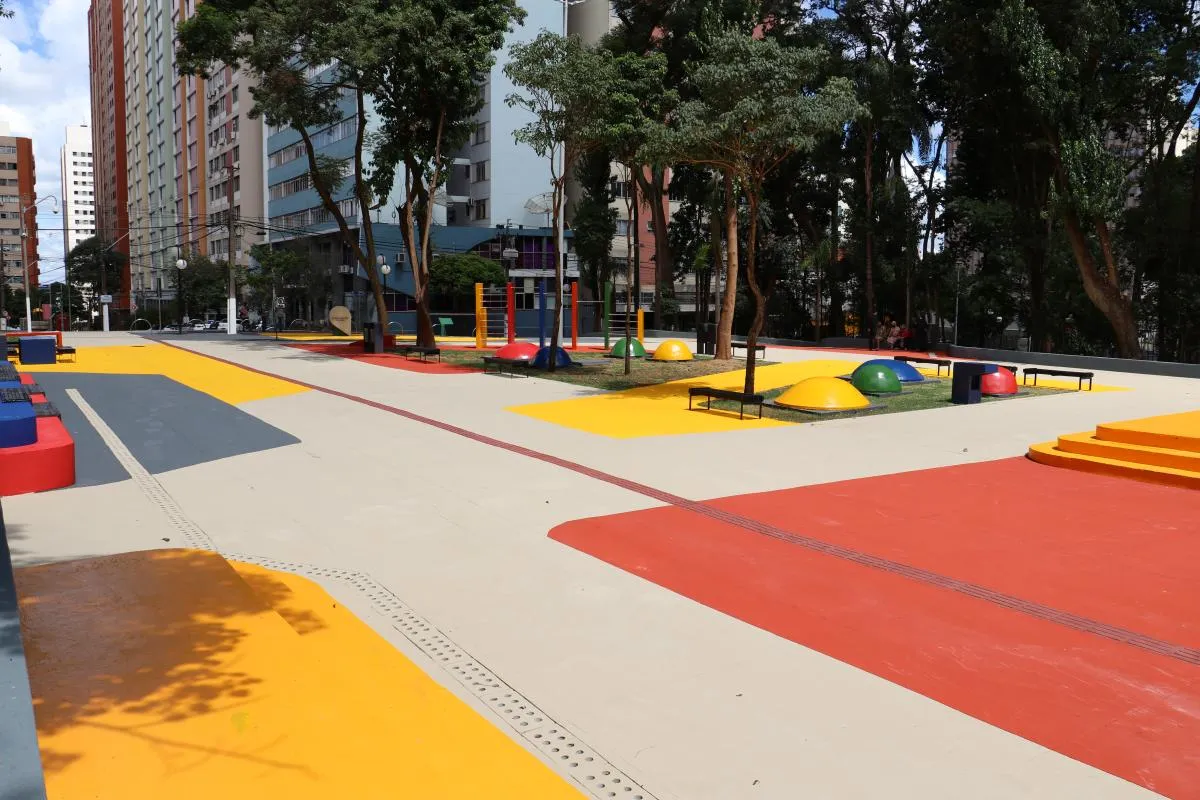 Imagem ilustrativa da imagem Bosque Central de Londrina é reinaugurado neste sábado