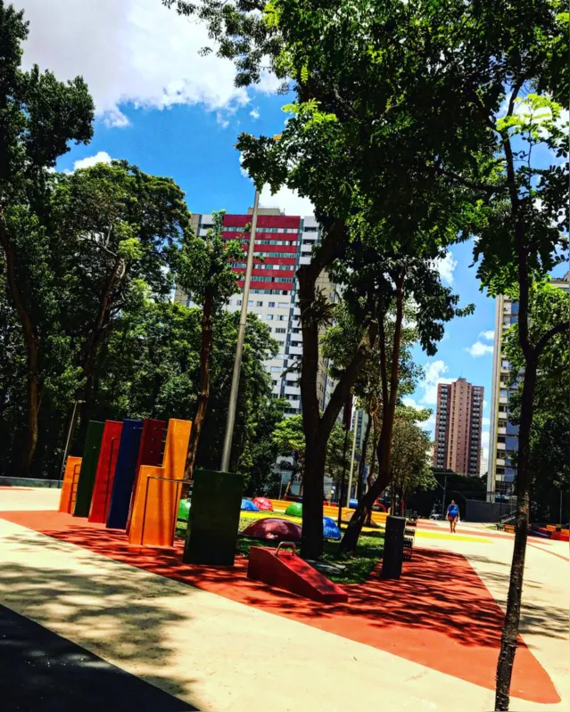Imagem ilustrativa da imagem CIDADE FALA - Cores