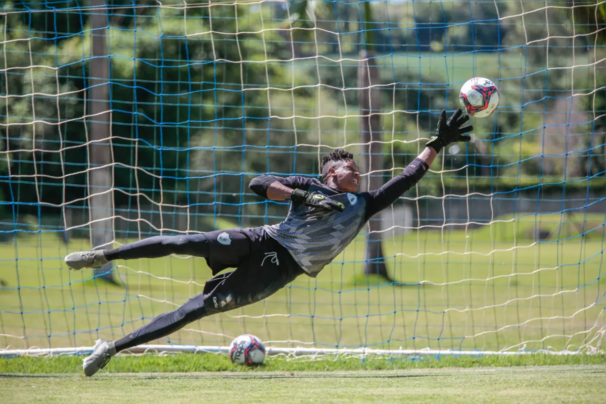 Imagem ilustrativa da imagem Com gol no final, Tubarãozinho dá adeus à Copinha