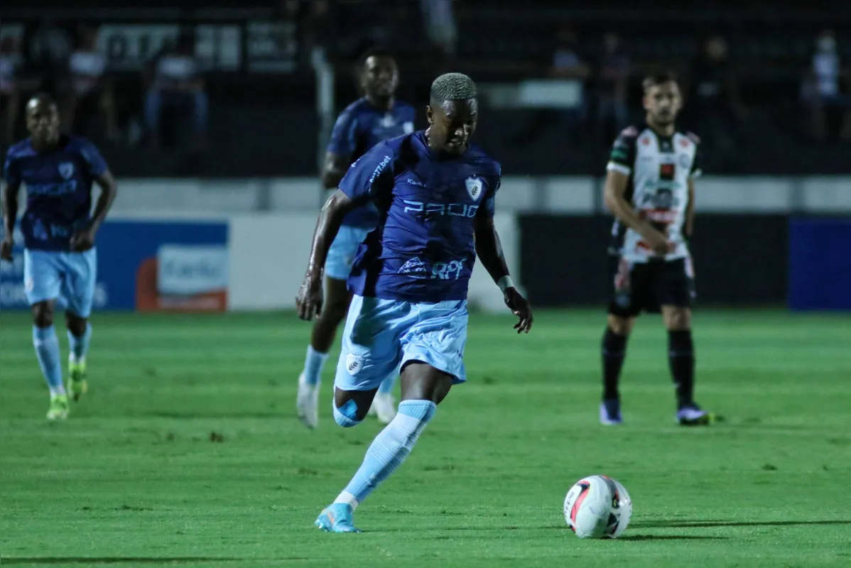 LEC fez bom jogo defensivo, apesar de alguns erros