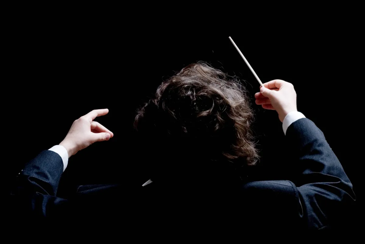 Curso vai qualificar novos regentes de orquestra