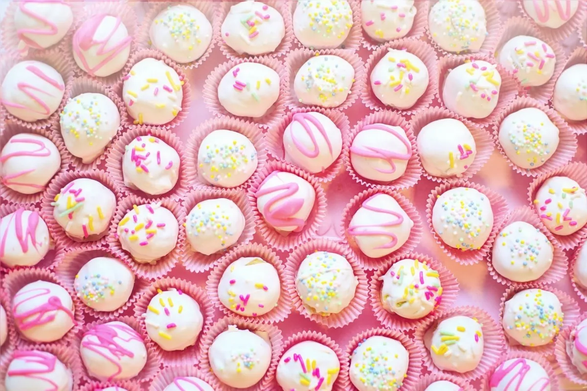 Docinhos: a delicadeza saborosa que não pode faltar numa festa de casamento