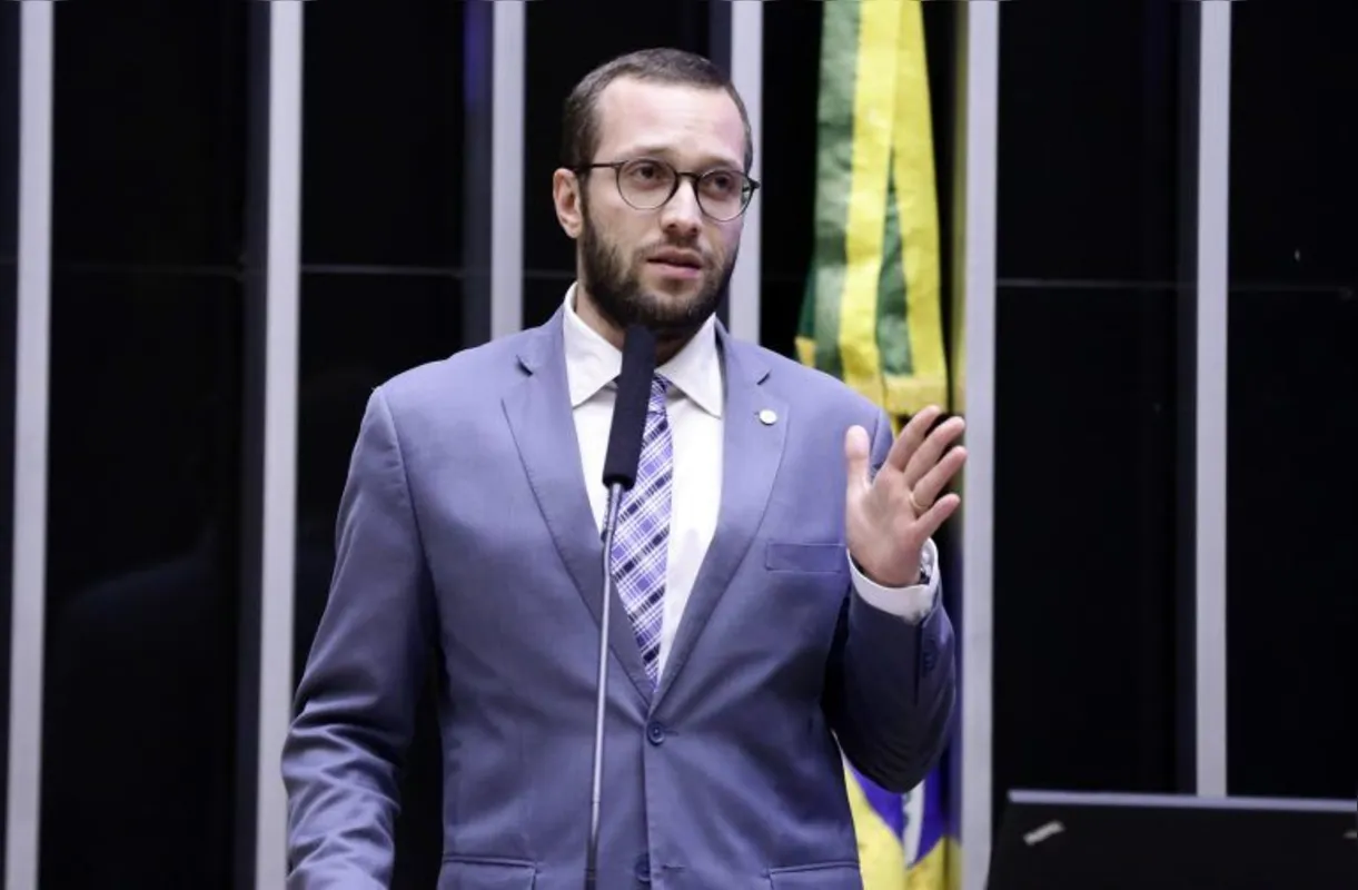 Imagem ilustrativa da imagem Filipe Barros confirma pré-candidatura ao governo do Paraná