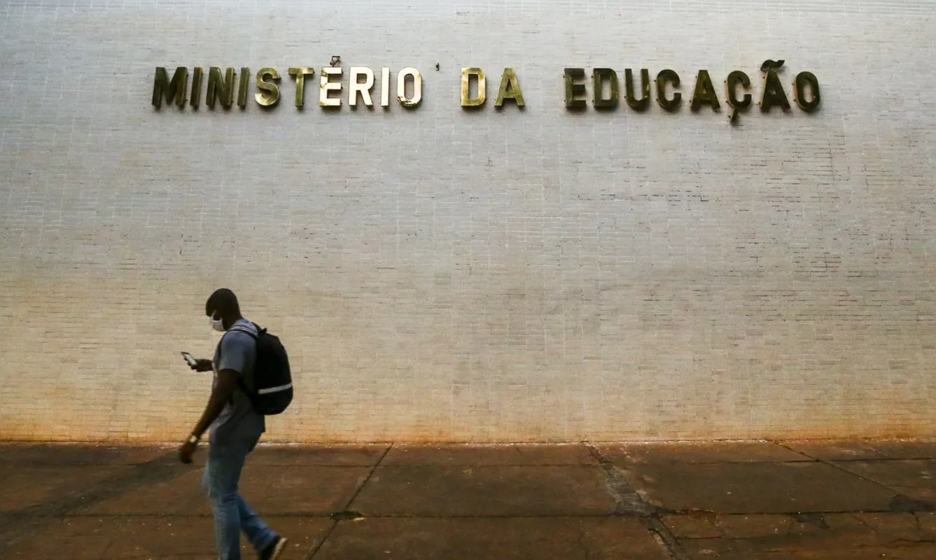 Imagem ilustrativa da imagem Governo federal define datas para Enem 2022