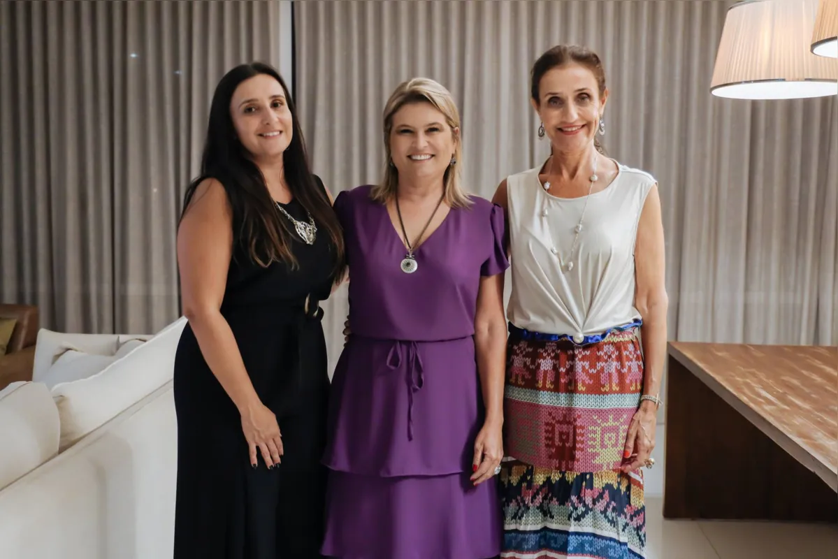 Ana Carolina Mattos, Cristianne Cordeiro Nascimento e Carolina Fonseca
