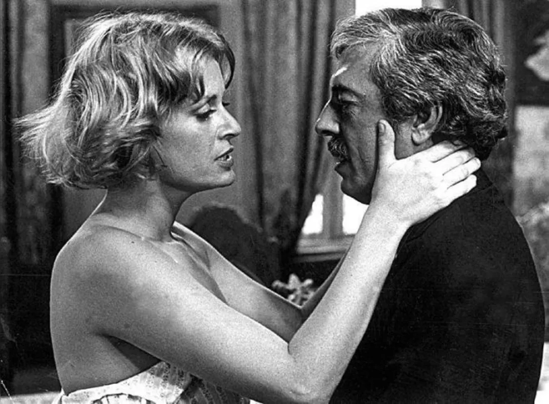 "Toda Nudez Será Castigada", adaptação de peça de Nelson Rodrigues para o cinema, com direção de Jabor, na cena Darlene Glória e Paulao Porto interpretam uma prostituta e um pai de família adúltero