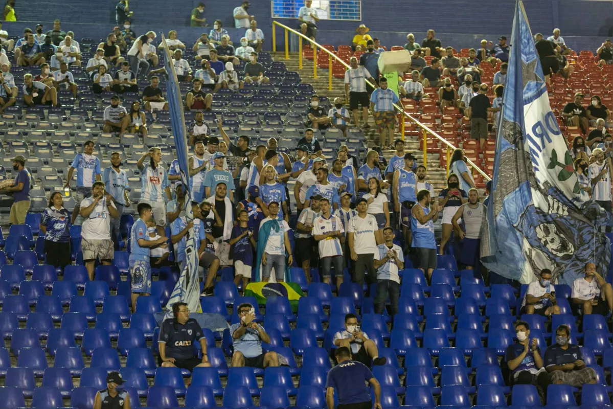 Imagem ilustrativa da imagem Londrina inicia venda de ingressos para jogo contra o Athletico