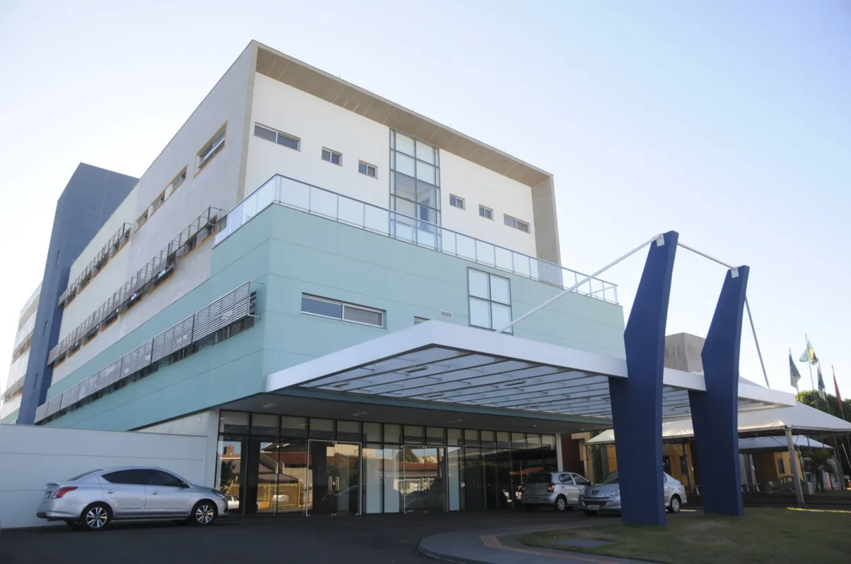 O Painel Covid, divulgado pela Secretaria Municipal de Saúde, aponta que mais 833 pessoas contraíram a Covid-19 no relatório divulgado nesta segunda-feira (7).
