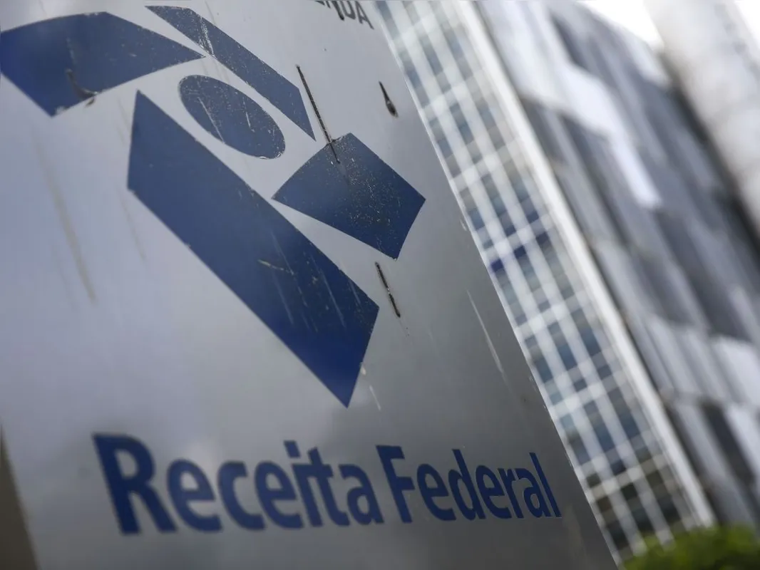 Imagem ilustrativa da imagem Receita abre consulta a lote de restituições nesta segunda