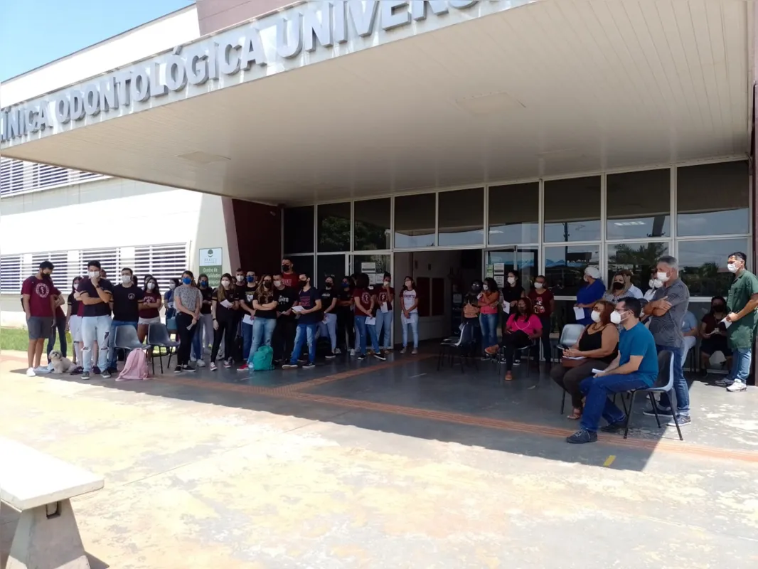 Clínica já teve em seu quadro geral 104 servidores e hoje são 42  para desenvolver as atividades nas clínicas do campus e do centro.