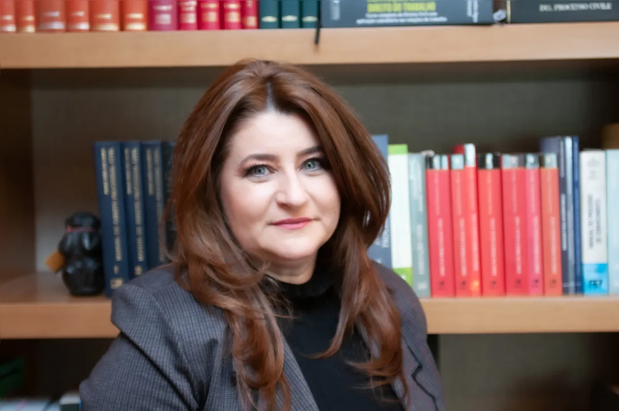 Sibely de Oliveira Lazari, advogada: "A classificação atual da Síndrome de Burnout na CID -11 torna ainda mais relevante toda e qualquer providência do empregador no sentido de promover a valorização do trabalho”