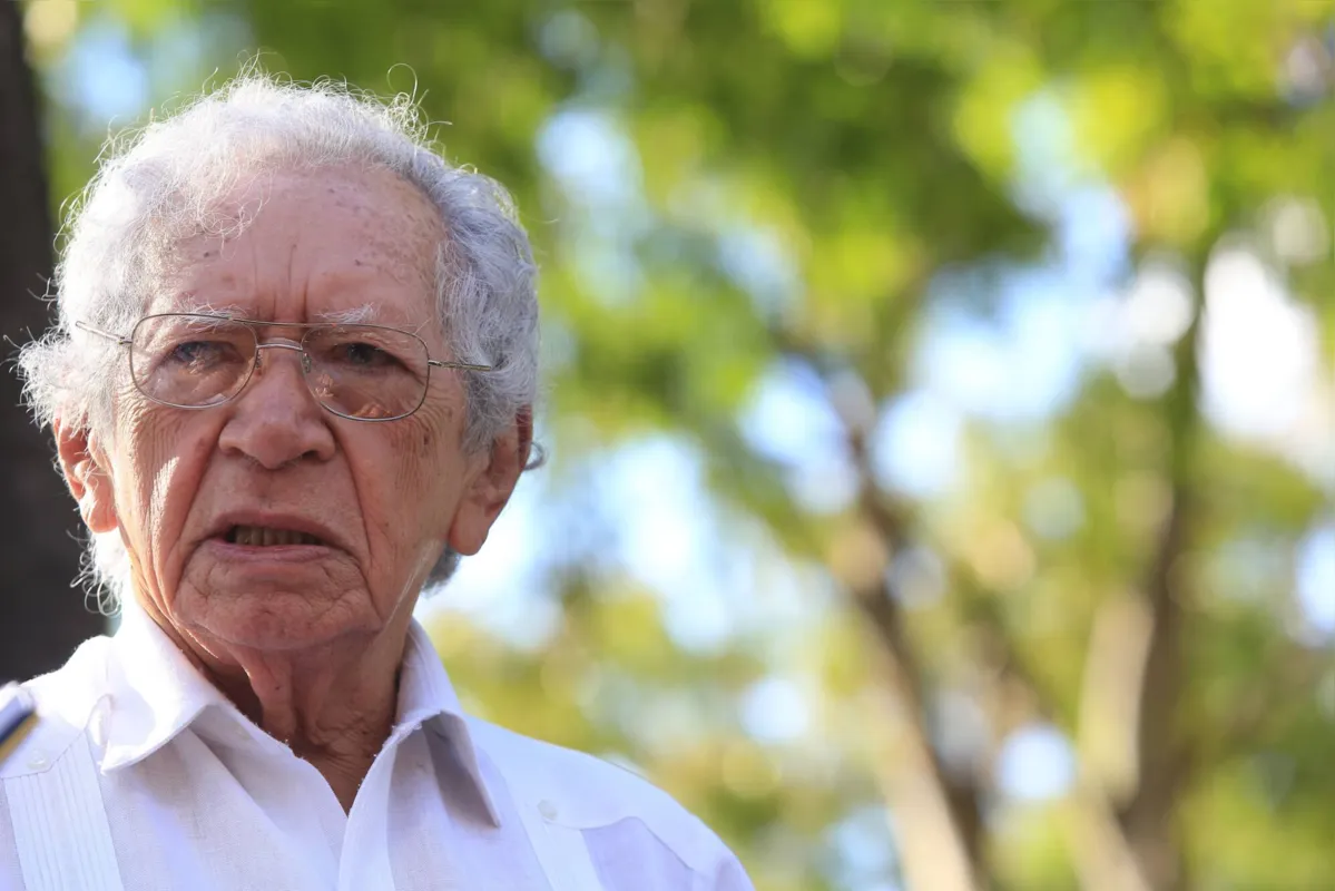 Thiago de Mello: poeta que defendeu a Amazônia não falava mais em "preservação ambiental", mas em "salvação da vida"